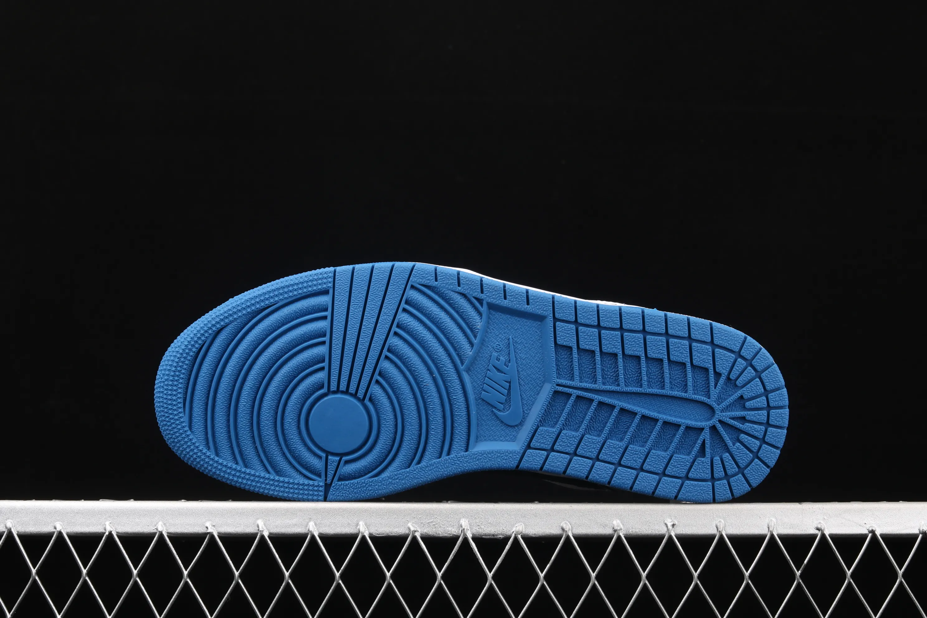 All categories Air Jordan Jordan series basketball shoes Air Jordan 1 Low Air Jordan 1 Low Shadow AJ1 Joe 1 gray blue and white first layer low-top cultural and leisure sports sneakers 553558-103